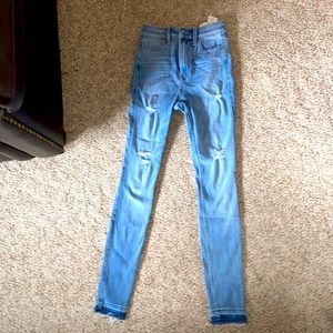Hollister skinny jeans